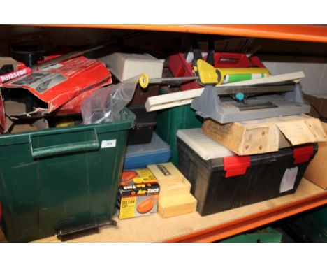 A QUANTITY OF ASSORTED TOOLS TO INCLUDE TOOL BOXES, BLACK &amp; DECKER PLANE ETC