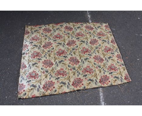 A FLORAL WOOLLEN TAPESTRY