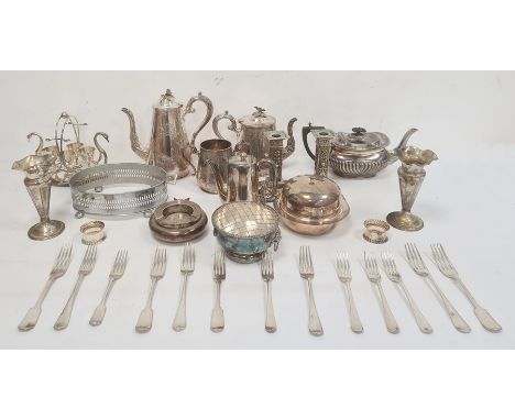 Large quantity of plated ware to include ashtrays, flatware, teapot, lamp, etc (2 boxes) 