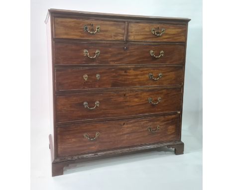 19th century mahogany chest of drawers, the rectangular top with applied moulded edge above two short and four long drawers, 