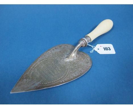 A Hallmarked Silver Presentation Trowel, GJ DF, London 1900, inscribed "Farnworth S Kearsley Reform Club Presented to J. Phet