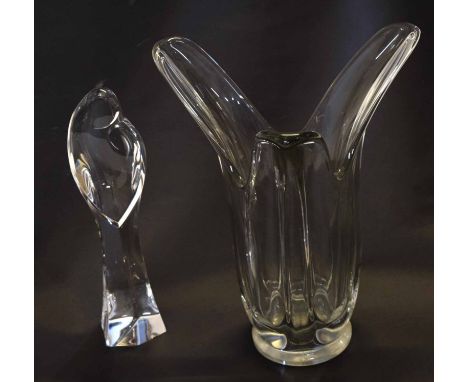 Val St Lambert glass model of a madonna and a further French glass vase, 26 and 28cm high respectively (2)