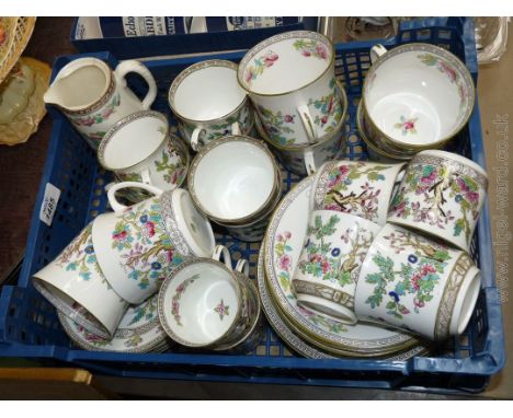 A quantity of Indian Tree pattern china including tea cups, saucers, dishes, plates of various makes to include Diamond china