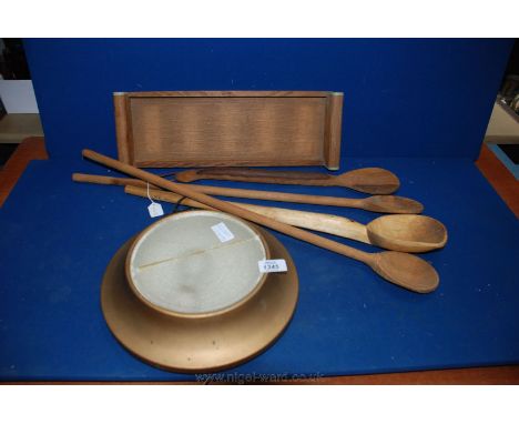 A quantity of miscellanea including four large Wooden Spoons, wooden Tray and a plinth light glass, a/f