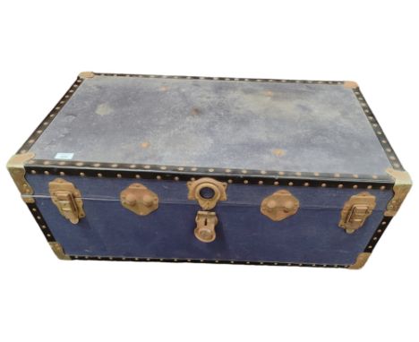 OLD TRAVEL TRUNK