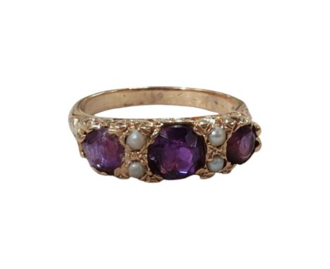 ANTIQUE 9 CARAT GOLD &amp; AMETHYST RING 3.45 GRAMS