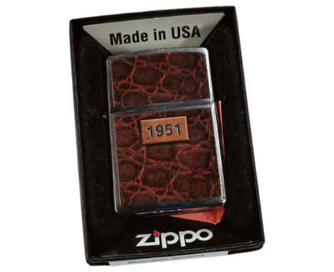 VINTAGE ZIPPO LIGHTER ORIGINAL BOX