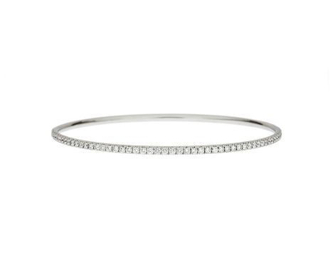 Bracelet bangle en or gris 750 serti d'une ligne de diamants	 circ. 19 cm