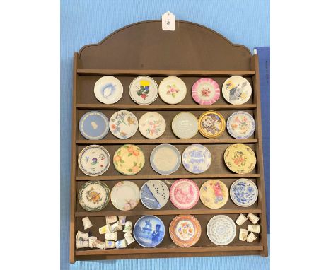 Miniature porcelain plates including Coalport, Limoges, Wedgewood, Lladro, Franciscan, Royal Doulton, Royal Worcester, Norita