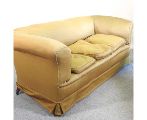 A Victorian chesterfield sofa190w x 86d x 70h cm