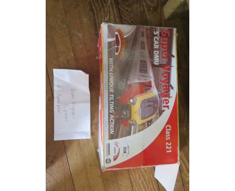 Bachmann 32-625 Virgin Super Voyager five car set in original box