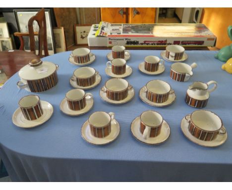 Midwinter tablewares: Stonehenge Shape, Earth glaze by Eve Midwinter - from 1973 (30)