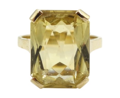 9ct gold citrine ring, hallmarked