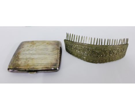 A white metal hair slide / comb and a white metal cigarette case (2) 