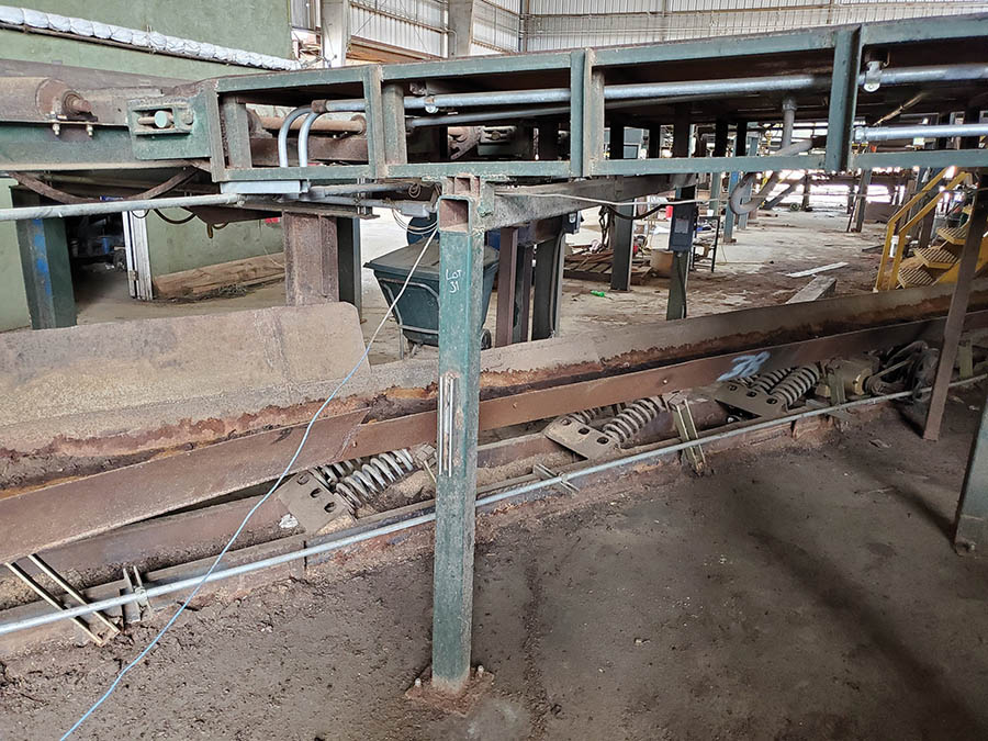 MIDDLE CONVEYOR 4STRAND TRANSFER DECK FROM PIONEER OUTFEED, ALL