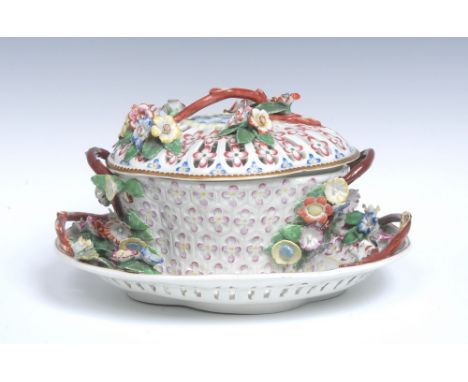 A Worcester shaped oval chestnut basket, cover and stand, moulded with panels of formal florets, picked out in puce, the stan
