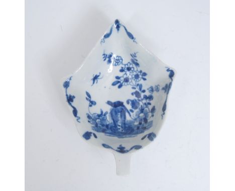 A Worcester Two Peony Rock Bird pattern ivy shaped pickle dish, the underside with veins,  painted in underglaze blue with a 