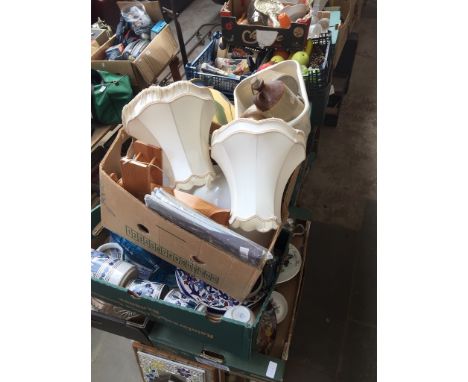 14 boxes of various items to include lamp shades, glass shade, treen, glassware, ornaments, ceramics, pottery, metalware, pla