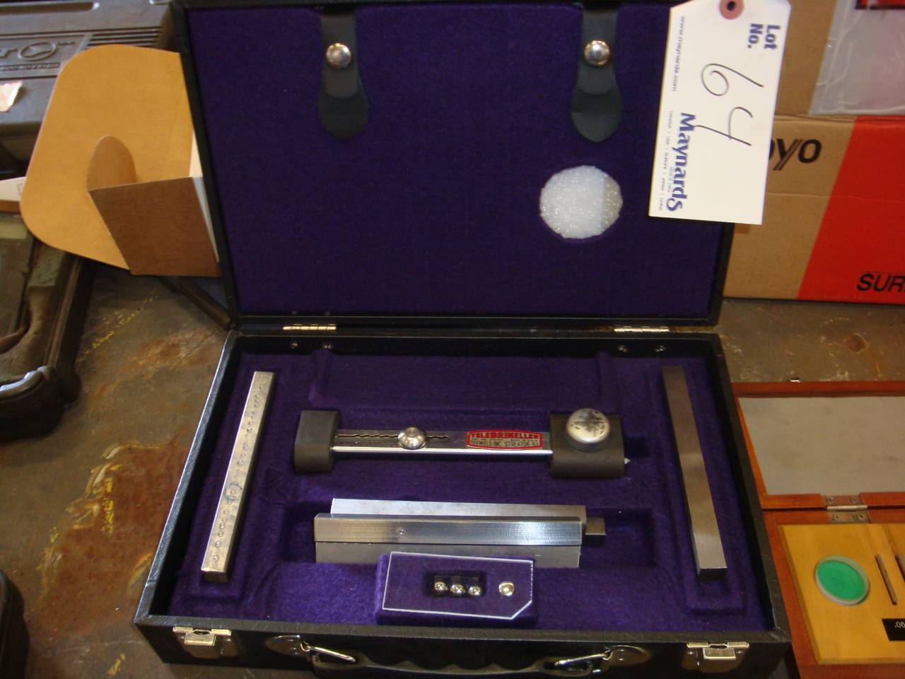 Telebrineller hardness tester