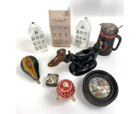 Various decorative items to include; Faux Faberge egg, jug, snuff box, circular miniature, boot snuff box, Jane Austin Georgi