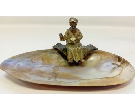 Antique Mother of Pearl Figural Dish [15cm]