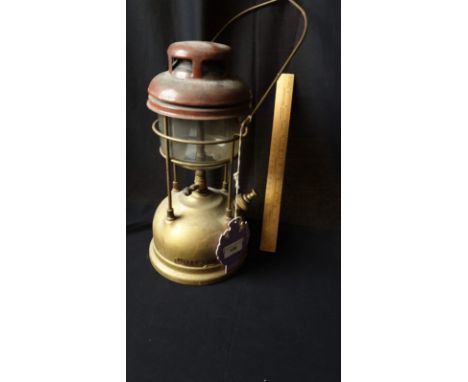 Large Storm Tiley lamp complete with glass shade. 