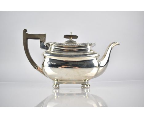 A George V Silver Teapot by Walker and Hall with Reeded Trim Raised on Four Ball Feet, Sheffield Hallmark 1918, 719gms, 17cms