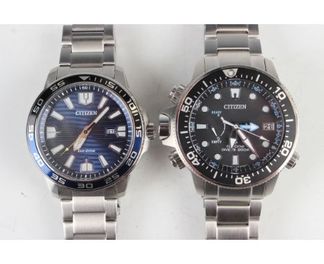 A Citizen Eco-Drive Diver's 200m stainless steel cased gentleman's bracelet wristwatch, the signed black dial with subsidiary