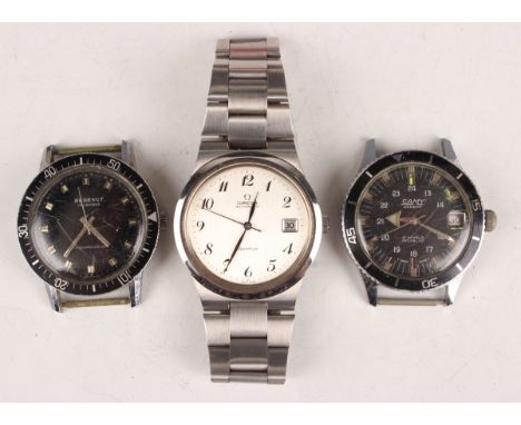 An Omega Automatic stainless steel gentleman's bracelet wristwatch, circa 1973, the signed movement numbered '37257653' over 
