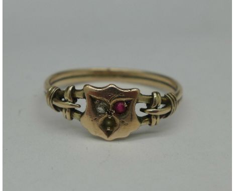 A 9ct rose gold ring set with a diamond, ruby and pearl, 1.7g, Q