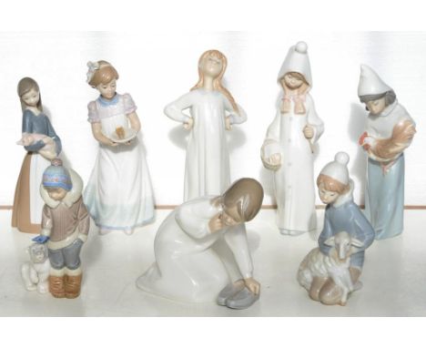 EIGHT LLADRO FIGURES OF CHILDREN, 20CM H AND SMALLER, PRINTED MARK 