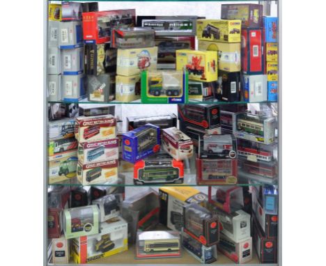 A COLLECTION OF MAINLY CORGI DIE-CAST LARGE SCALE COMMERCIAL VEHICLES, INCLUDING LORRIES, BUSES, FIRE ENGINES AND OTHERS, ALL