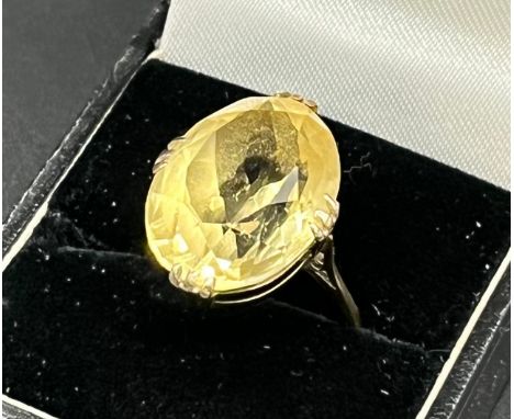 Antique 9ct yellow gold and large citrine oval stone. [7.43Grams] [Ring size R] 