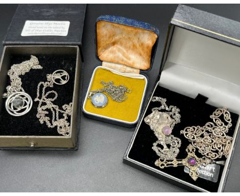 A Quantity of silver jewellery to include Celtic design necklace, Ornate Sterling silver cross pendant, Wedgwood and silver p