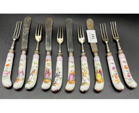 A Lot of 10 Victorian London silver and ceramic, fork and knives. Han painted handles. 