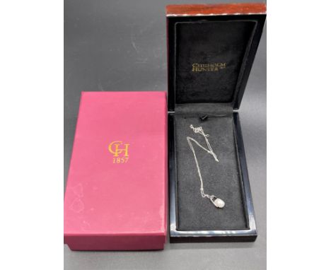 Chisholm Hunter 9ct white gold necklace, pendant with fitted pearl. Comes with original box. 
