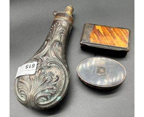 Two 19th century horn snuff boxes, together with a copper gun powder flask. 