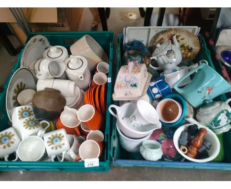 Box of retro tea ware j and g meakin tea ware together with box of collectables 