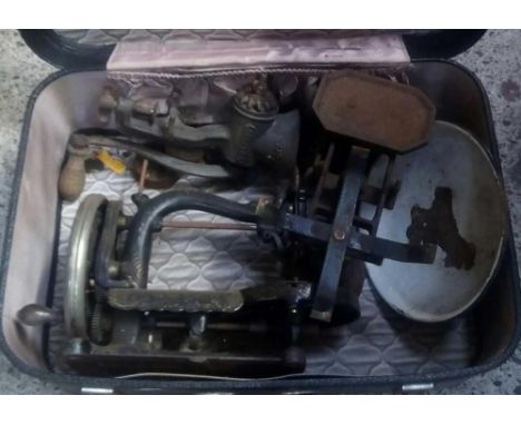 SUITCASE CONTAINING SET OF VINTAGE WEIGH SCALE, MINCER &amp; OLD VINTAGE SEWING MACHINE