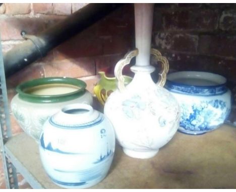 SHELF CONTAINING 3 JARDINIERE'S, GINGER JAR MINUS TOP &amp; LONG STEM HANDLED VASE