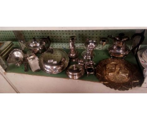 SHELF OF VARIOUS PLATEDWARE 