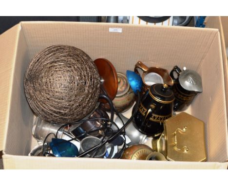 BOX WITH NOVELTY LAMP, BRASS WARE, DECORATIVE CLOCK, VARIOUS TANKARDS ETC     