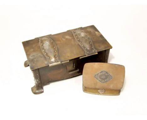 An arts and crafts copper casket by Rathbone with riveted finish, 20cm together with a brass silver inlaid snuff box