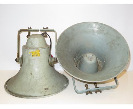 Reliance senior loud speaker x2 (Very large &amp; heavy)