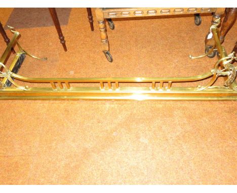 Good quality brass fender 