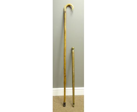 Shepherds Crook stick, with horn handle and snooker cue novelty stick   Condition Report   Click here for further images, con