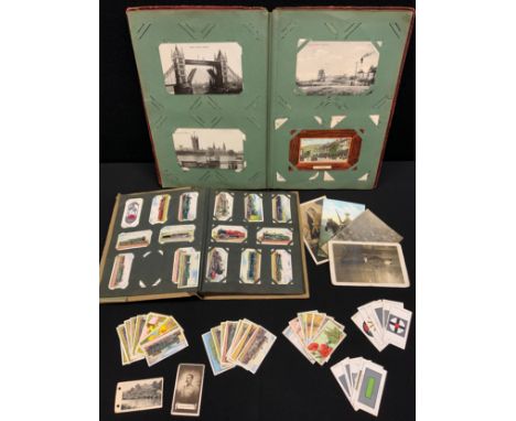 Postcards &amp; cigarette cards - early 20th century and later inc World War I military cards, Manchester Regiment Portraits,