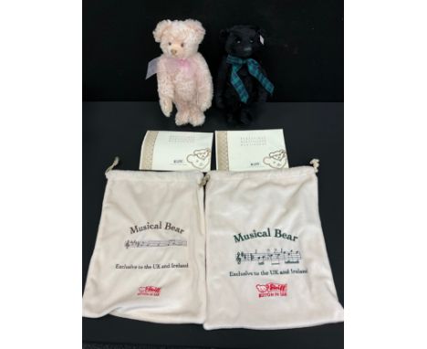 Steiff - Musical LTD Edition Bears. The black Watch 01885/2000 + Candle in the wind 1823/4000, Both with Certificates + Bags 