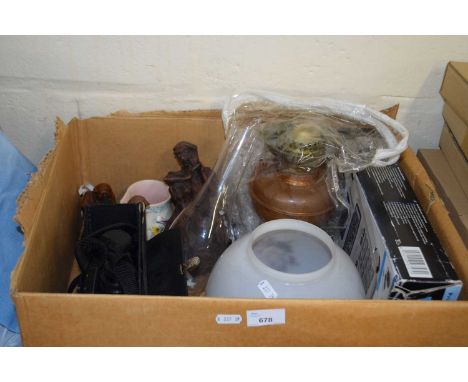 Mixed Lot: Binoculars, oil lamp and shade