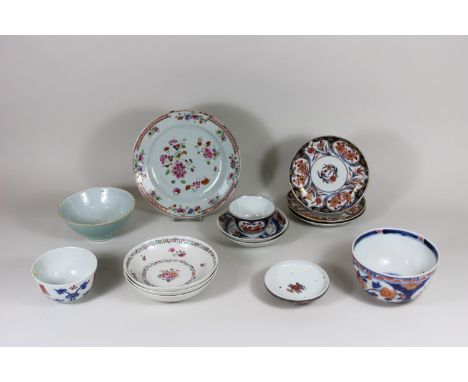 Konvolut 14 Tl., 4x Schälchen, 10x kleine Teller, China, Porzellan, diverse florale Dekore, ein Schälchen mit Kangxi (1662-17
